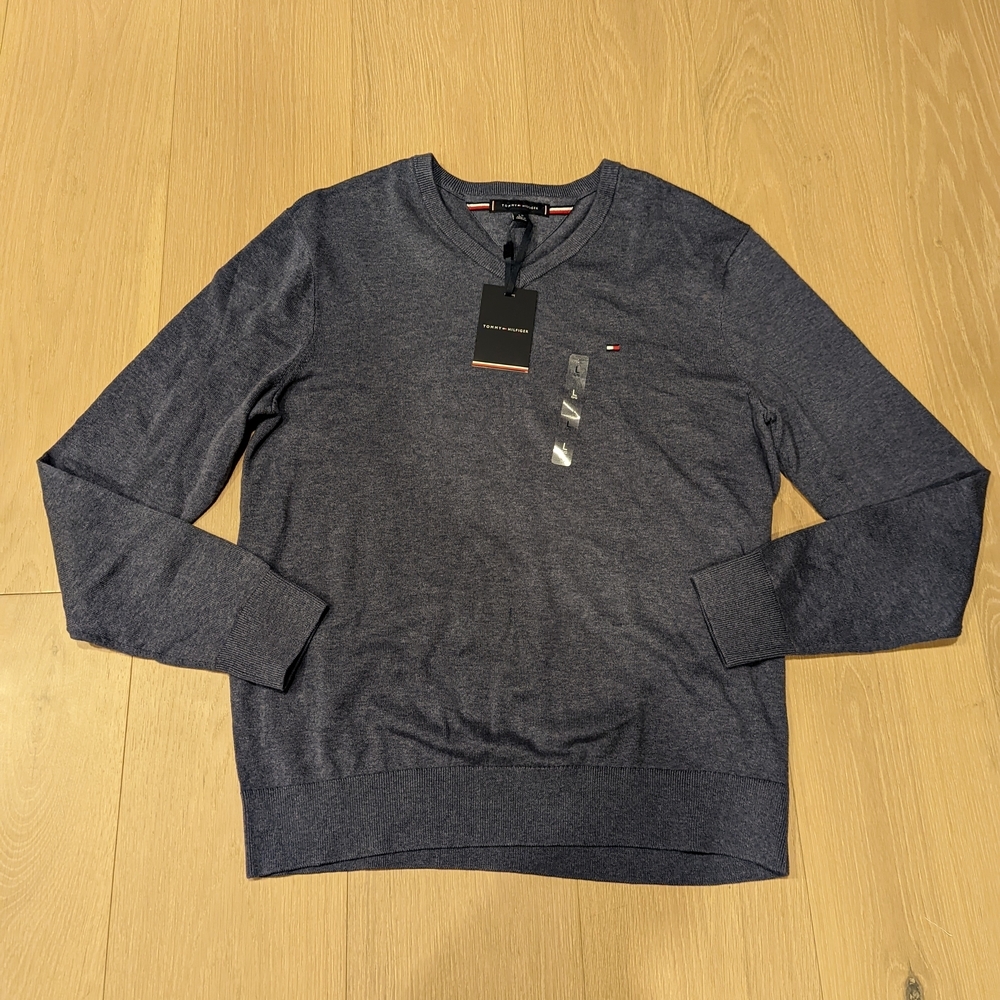 Men's Blue Sweater